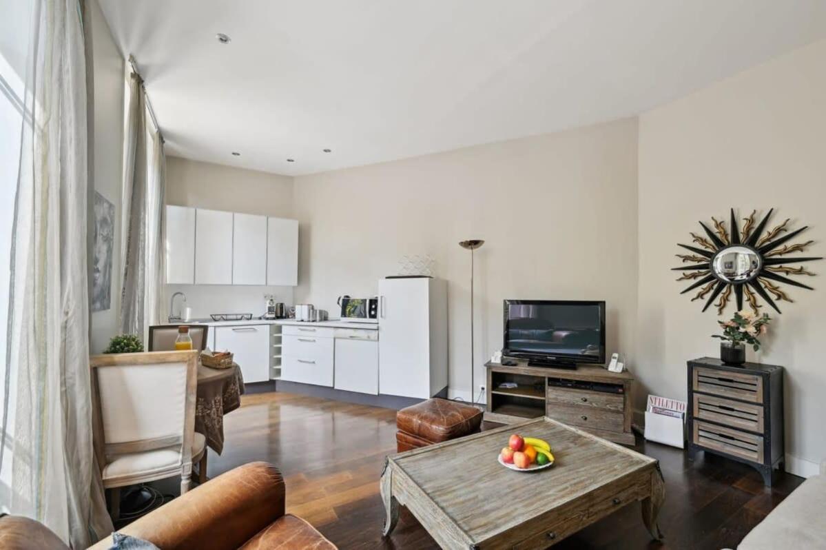 1Br Champs-Elysees - Cityapartmentstay 파리 외부 사진