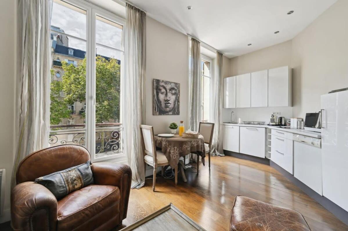 1Br Champs-Elysees - Cityapartmentstay 파리 외부 사진
